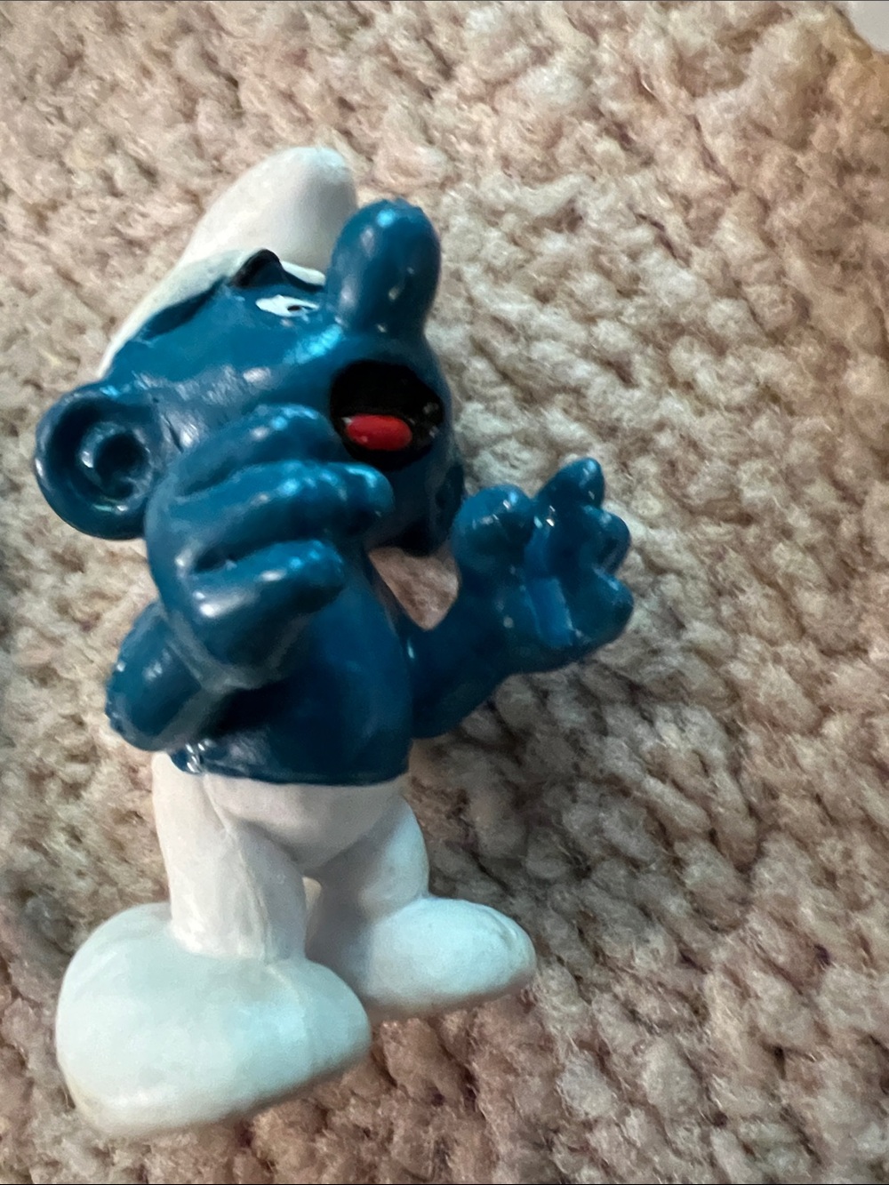 Lot of 7 vintage Smurf pvc figurines missing parts - Picture 7 of 9